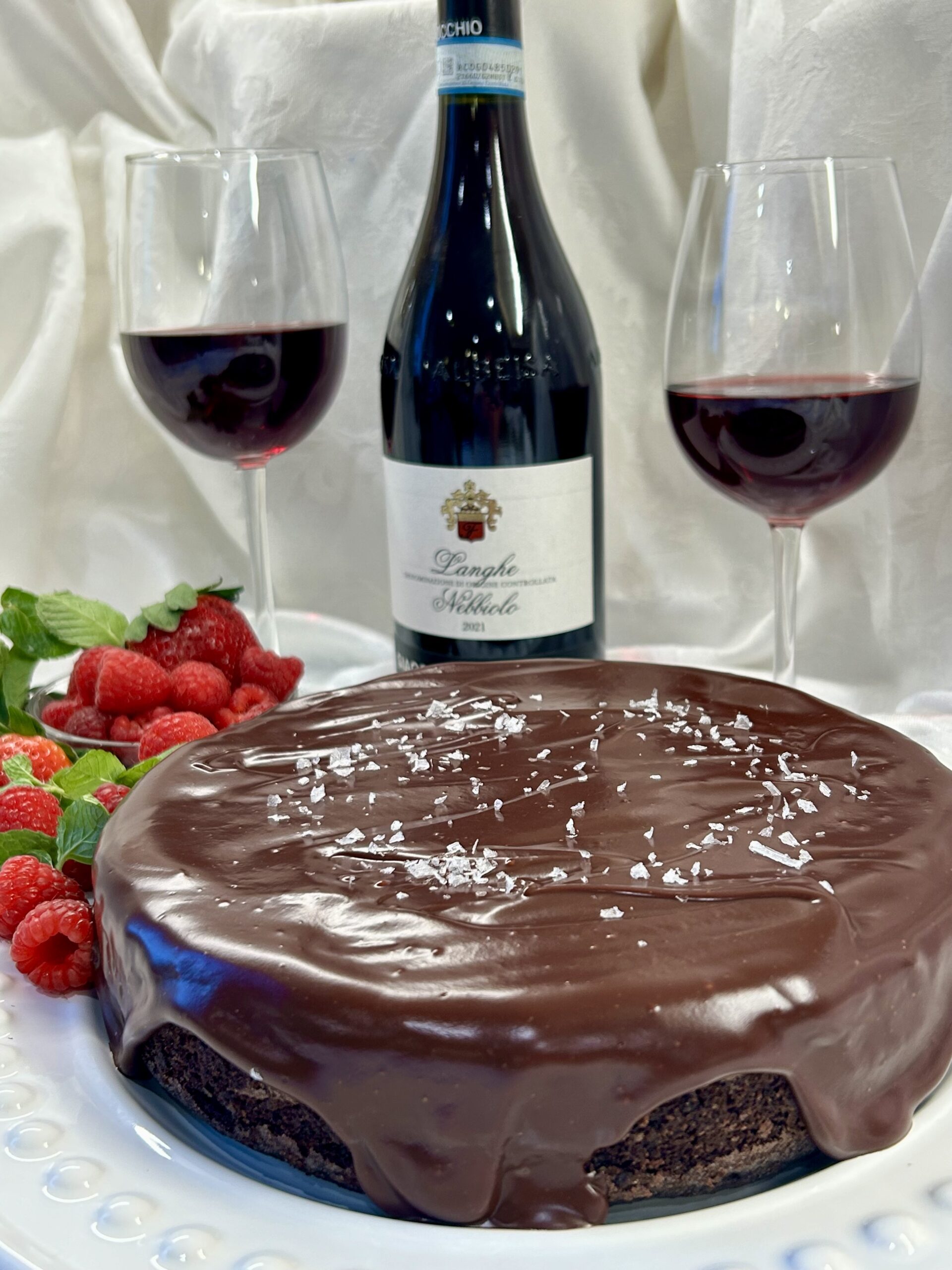 Red Wine Chocolate Cake with Chocolate Red Wine Ganache